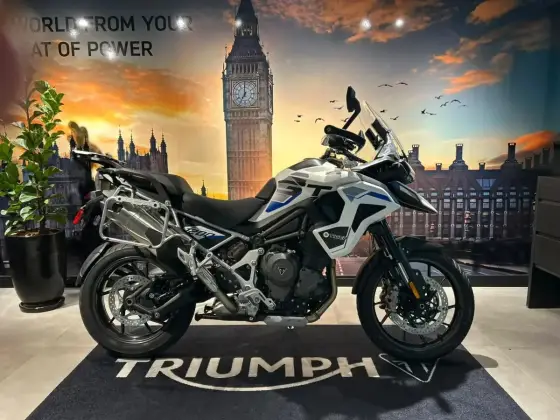 TRIUMPH TIGER 1200 ALPINE EDITION TRIUMPH TIGER 1200 ALPINE EDITION