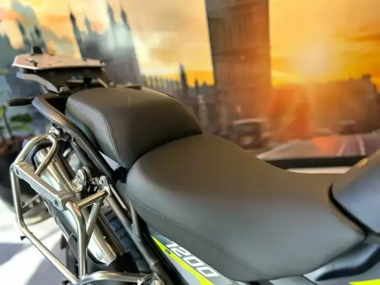 TRIUMPH-TIGER 1200 DESERT EDITION-2025