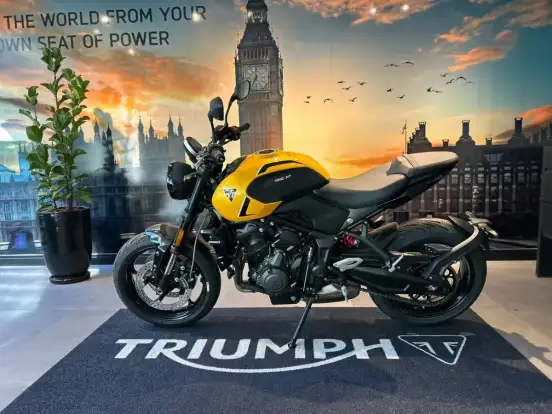 TRIUMPH-TRIDENT 660-2026