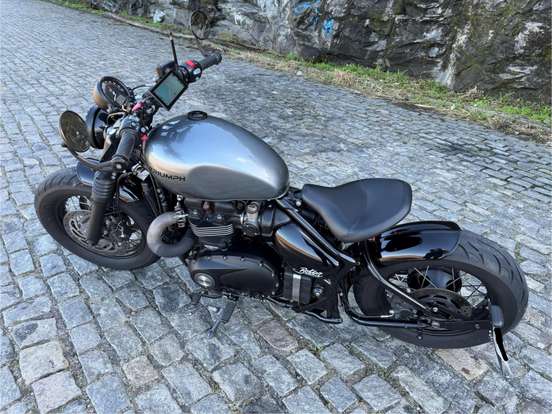 TRIUMPH-BONNEVILLE BOBBER 1200 TRIUMPH-BONNEVILLE BOBBER 1200-2024