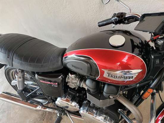 TRIUMPH-BONNEVILLE T 100 865 TRIUMPH-BONNEVILLE T 100 865-2014
