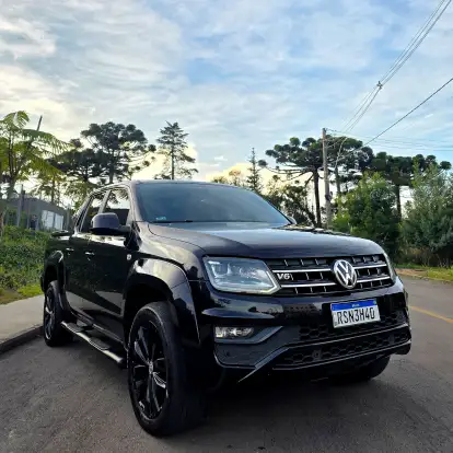 VOLKSWAGEN-AMAROK-2021