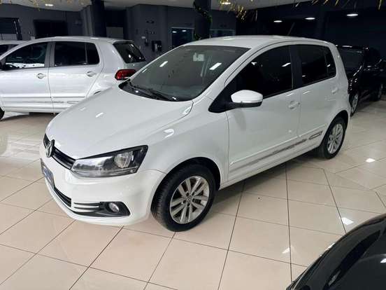 VOLKSWAGEN-FOX-2018