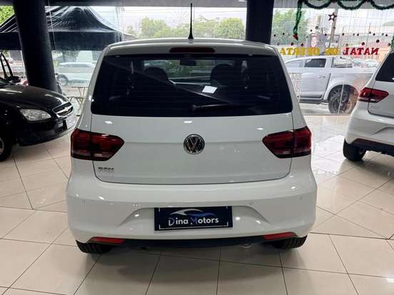 VOLKSWAGEN-FOX-1.6 MSI TOTAL FLEX CONNECT 4P MANUAL VOLKSWAGEN-FOX-2018