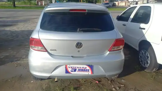 VOLKSWAGEN-GOL-2009