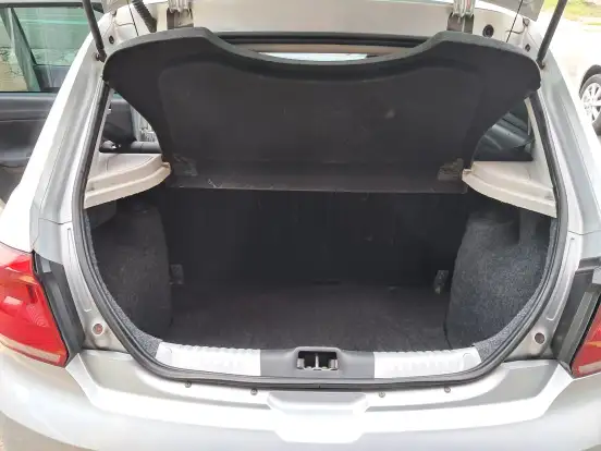 VOLKSWAGEN-GOL-1.6 MSI TOTALFLEX TRENDLINE 4P MANUAL VOLKSWAGEN-GOL-2017