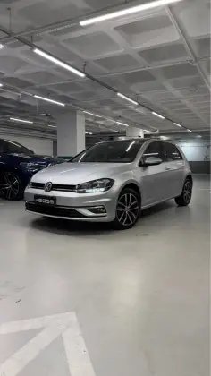 VOLKSWAGEN GOLF 1.0 200 TSI TOTAL FLEX COMFORTLINE TIPTRONIC VOLKSWAGEN GOLF 1.0 200 TSI TOTAL FLEX COMFORTLINE TIPTRONIC