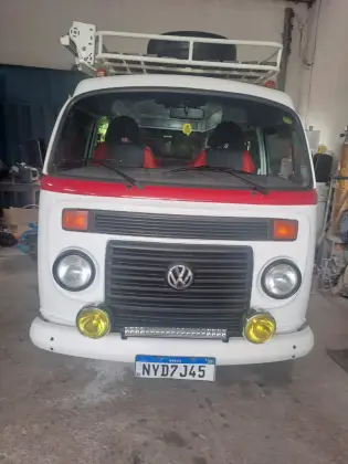 VOLKSWAGEN KOMBI 1.4 MI FURGÃO 8V FLEX 3P MANUAL VOLKSWAGEN KOMBI 1.4 MI FURGÃO 8V FLEX 3P MANUAL