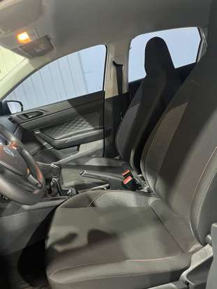 VOLKSWAGEN-POLO-2024