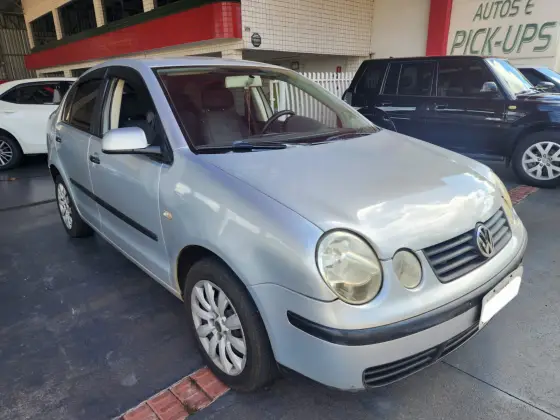 VOLKSWAGEN POLO SEDAN 1.6 8V GASOLINA 4P MANUAL VOLKSWAGEN POLO SEDAN 1.6 8V GASOLINA 4P MANUAL