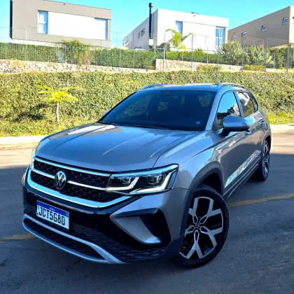 VOLKSWAGEN TAOS 1.4 250 TSI TOTAL FLEX HIGHLINE AUTOMÁTICO