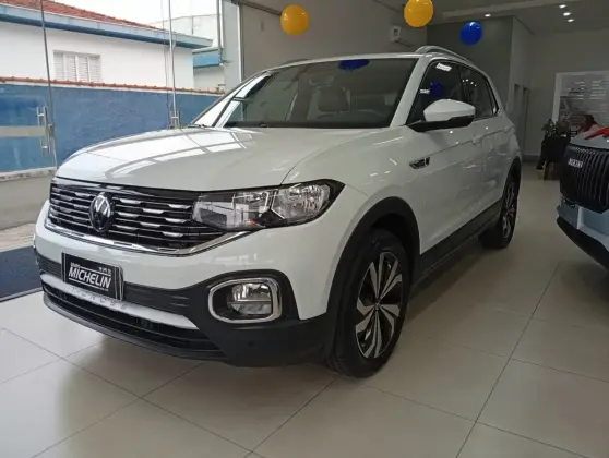 VOLKSWAGEN T-CROSS 1.4 250 TSI TOTAL FLEX HIGHLINE AUTOMÁTICO