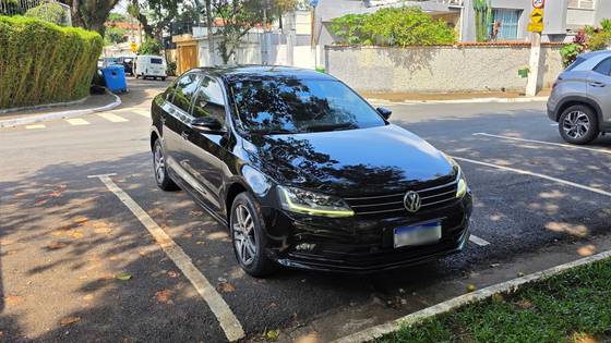 VOLKSWAGEN JETTA 1.4 16V TSI COMFORTLINE GASOLINA 4P TIPTRONIC