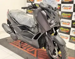 YAMAHA XMAX 300 CONNECTED ABS YAMAHA XMAX 300 CONNECTED ABS
