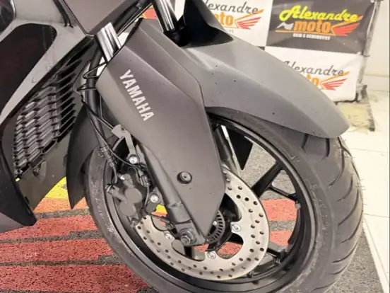 YAMAHA-XMAX 300 CONNECTED ABS YAMAHA-XMAX 300 CONNECTED ABS-2026