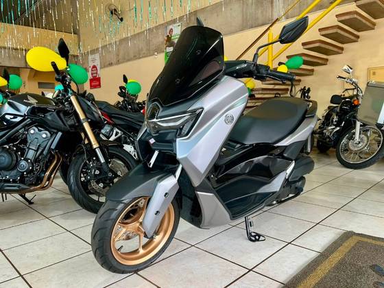 YAMAHA NMAX CONNECTED 160 ABS 