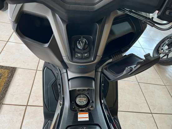 YAMAHA-NMAX CONNECTED 160 ABS YAMAHA-NMAX CONNECTED 160 ABS-2024