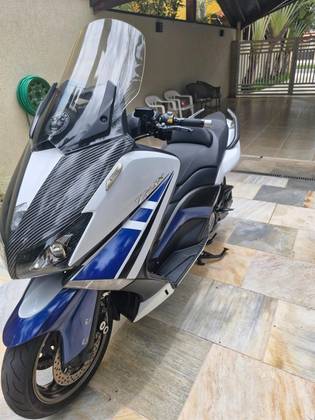 YAMAHA TMAX 