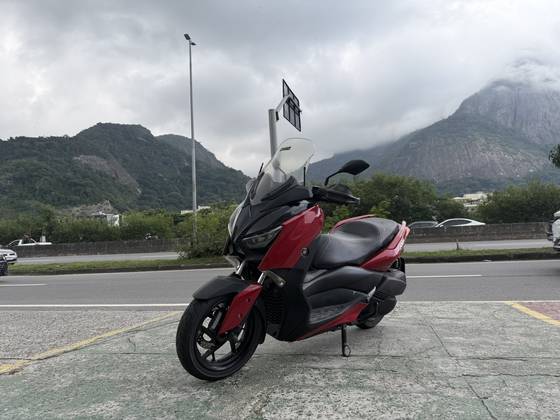 YAMAHA XMAX ABS 