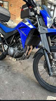 YAMAHA-XT 660R-2011