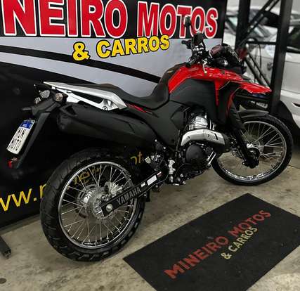YAMAHA-XTZ 250 LANDER CONNECTED-2025