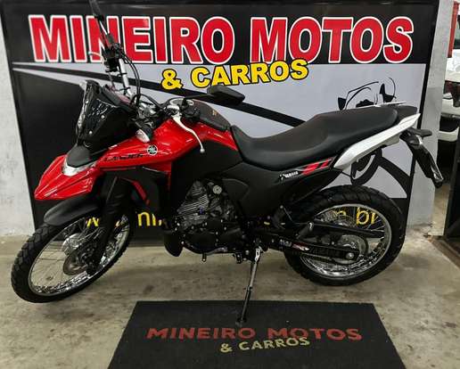 YAMAHA-XTZ 250 LANDER CONNECTED-2025