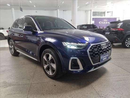 AUDI-Q5-2022