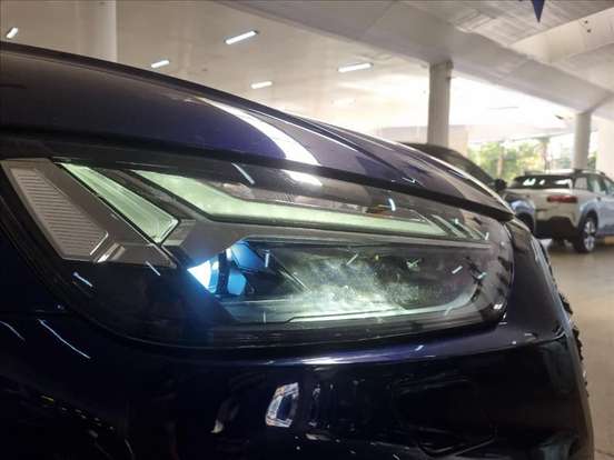 AUDI-Q5-2022