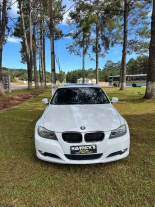 BMW-320i-2.0 16V GASOLINA 4P AUTOMÁTICO BMW-320i-2011