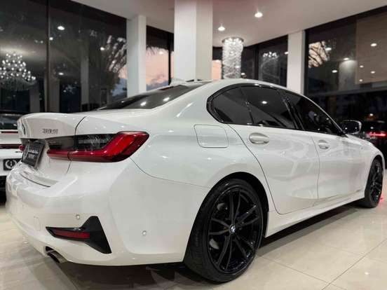 BMW-320i-2.0 16V TURBO GASOLINA GP AUTOMÁTICO BMW-320i-2020