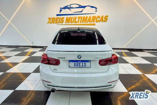 BMW-320i-2016