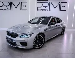 BMW M5 4.4 V8 TWIN POWER M XDRIVE STEPTRONIC BMW M5 4.4 V8 TWIN POWER M XDRIVE STEPTRONIC