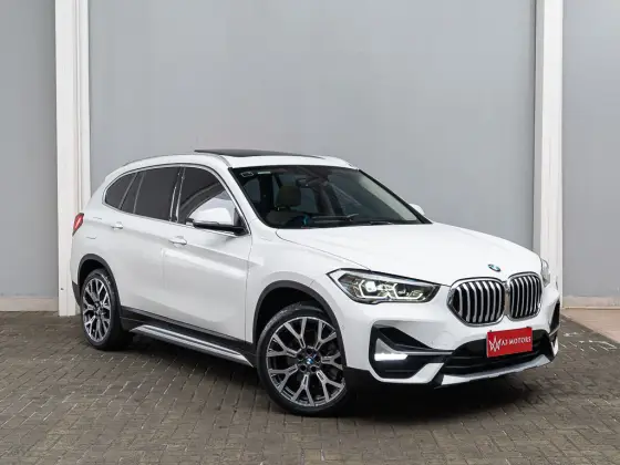 BMW X1 2.0 16V TURBO ACTIVEFLEX SDRIVE20I X-LINE PLUS 4P AUTOMÁTICO