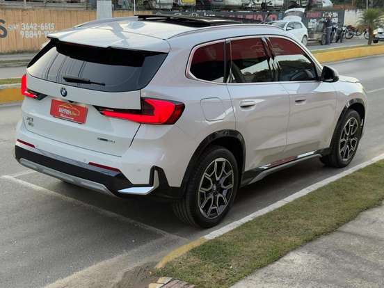 BMW-X1-2.0 16V TURBO GASOLINA SDRIVE20I X-LINE STEPTRONIC BMW-X1-2024