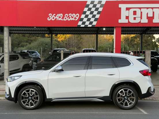 BMW-X1-2.0 16V TURBO GASOLINA SDRIVE20I X-LINE STEPTRONIC BMW-X1-2024