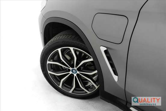 BMW-X3-2023