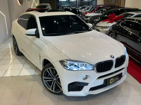 BMW X6 4.4 M 4X4 COUPÉ V8 32V BI-TURBO GASOLINA 4P AUTOMÁTICO BMW X6 4.4 M 4X4 COUPÉ V8 32V BI-TURBO GASOLINA 4P AUTOMÁTICO