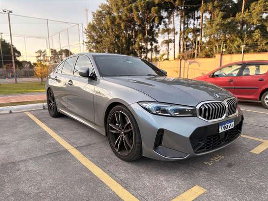 BMW-320i-2.0 16V TURBO FLEX M SPORT AUTOMÁTICO BMW-320i-2022