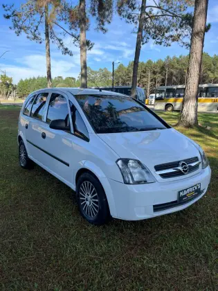 CHEVROLET MERIVA 1.8 MPFI JOY 8V FLEX 4P MANUAL CHEVROLET MERIVA 1.8 MPFI JOY 8V FLEX 4P MANUAL