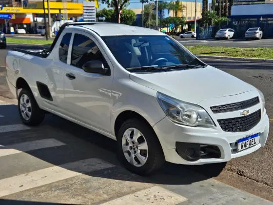 CHEVROLET MONTANA 1.4 MPFI LS CS 8V FLEX 2P MANUAL CHEVROLET MONTANA 1.4 MPFI LS CS 8V FLEX 2P MANUAL