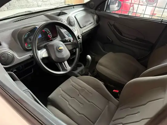 CHEVROLET-MONTANA-2013