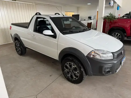 FIAT STRADA 1.4 MPI FREEDOM CS 8V FLEX 2P MANUAL FIAT STRADA 1.4 MPI FREEDOM CS 8V FLEX 2P MANUAL