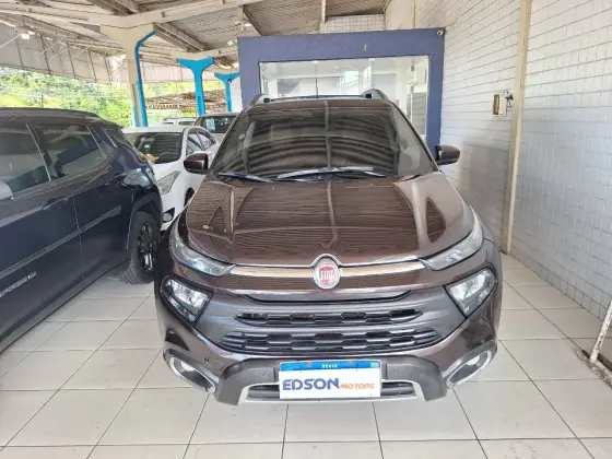 FIAT TORO 2.0 16V TURBO DIESEL FREEDOM 4WD AT9