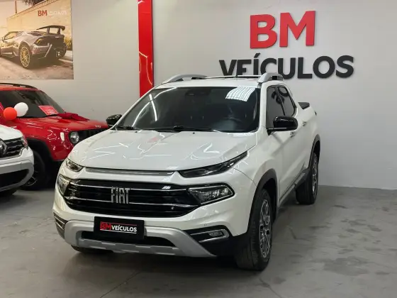 FIAT TORO 2.0 16V TURBO DIESEL VOLCANO 4WD AT9 FIAT TORO 2.0 16V TURBO DIESEL VOLCANO 4WD AT9