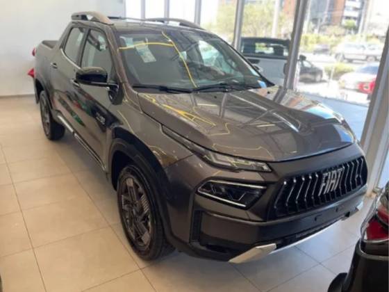 FIAT TORO 2.2 TURBO DIESEL VOLCANO 4WD AT9