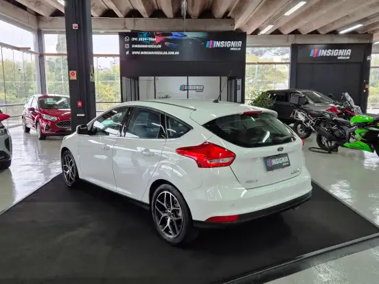 FORD-FOCUS-2.0 TITANIUM 16V FLEX 4P POWERSHIFT FORD-FOCUS-2015