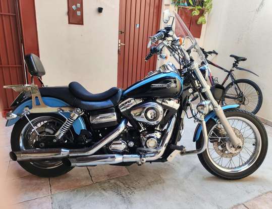 HARLEY-DAVIDSON-DYNA SUPER GLIDE CUSTOM-2011