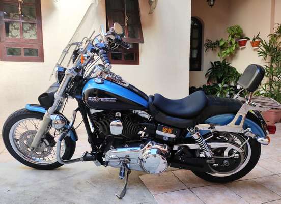 HARLEY-DAVIDSON-DYNA SUPER GLIDE CUSTOM-2011