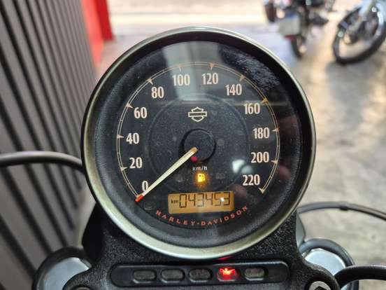 HARLEY-DAVIDSON-SPORTSTER XL 883N IRON HARLEY-DAVIDSON-SPORTSTER XL 883N IRON-2018