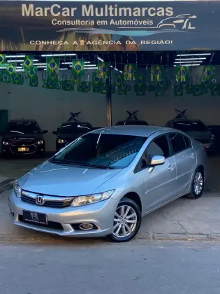 HONDA CIVIC 1.8 LXL 16V FLEX 4P AUTOMÁTICO HONDA CIVIC 1.8 LXL 16V FLEX 4P AUTOMÁTICO